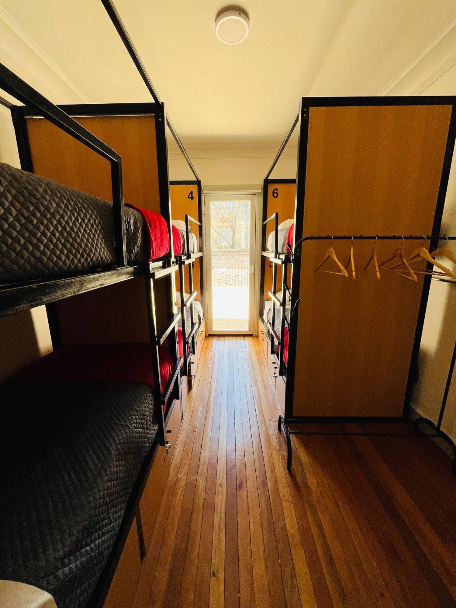 Enjoy Hostel Santiago Buitenkant foto
